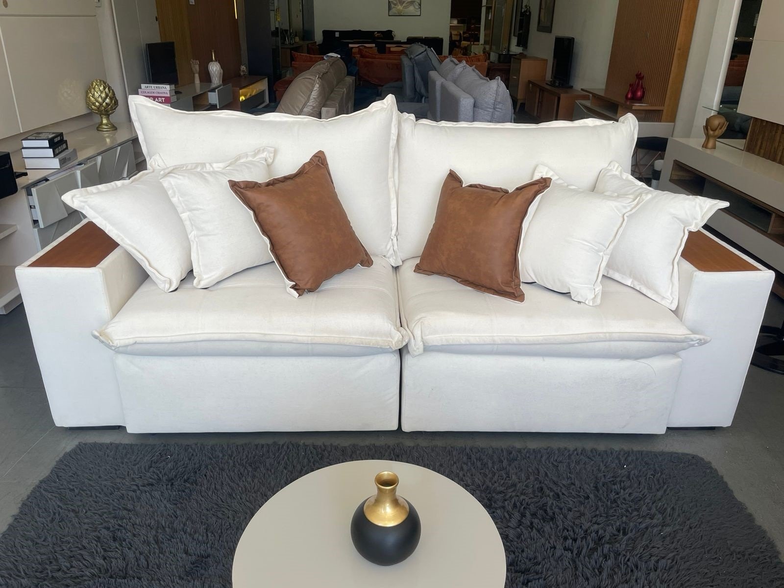 Sofá Cama Retrátil Tebas/Thebas/Gabriela 2,50 m Linho Bege 313/Courino Dalas - ZARAT ESTOFADOS - Imagem 4