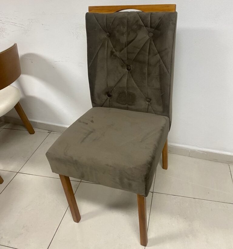 Mesa Salinas/Helô/Los Angeles 90 Cinamomo/Off White com 4 Cadeiras Yasmim Veludo Marrom – CEL MÓVEIS + KM DECOR - Imagem 2